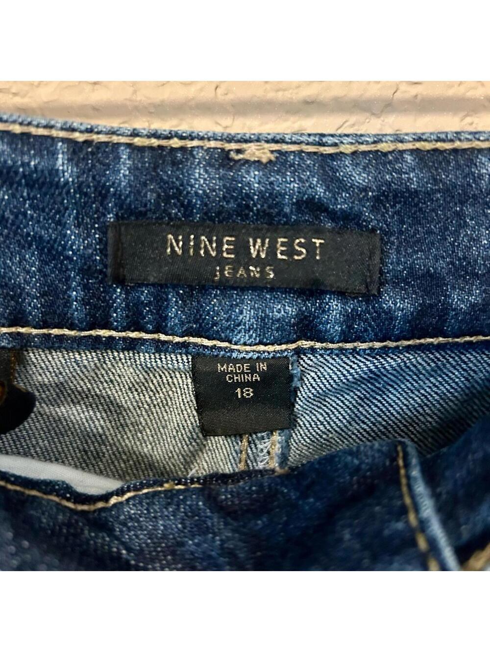 Nine West Jeans | Size 18 | Mid-Rise Bootcut Denim - Picture 3 of 5